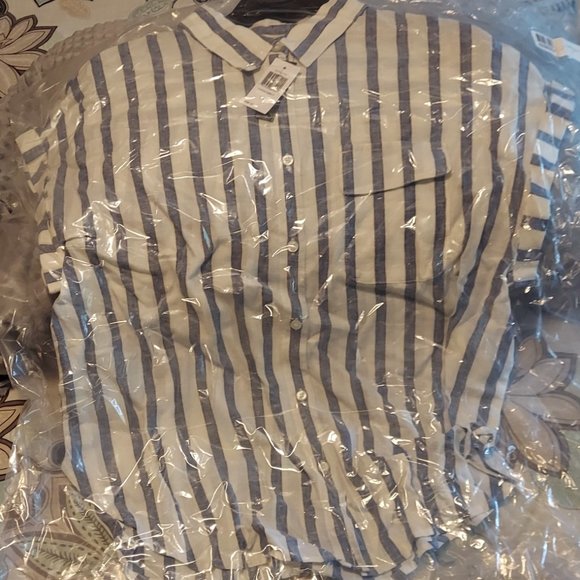 NWT Pendleton Blue & White Striped Women's Short Sleeve One Pocket Shirt - Large - Picture 8 of 10